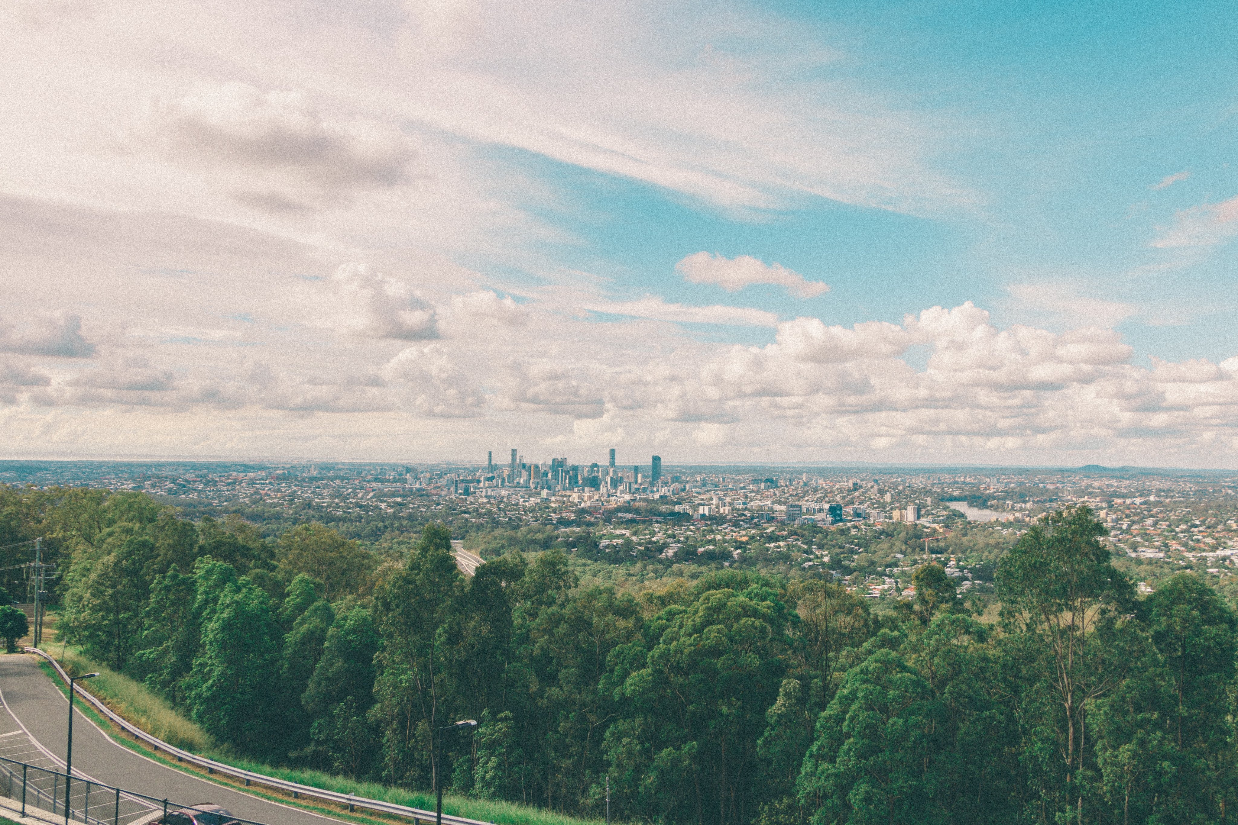 Looking towards the city from Mt Gravatt.